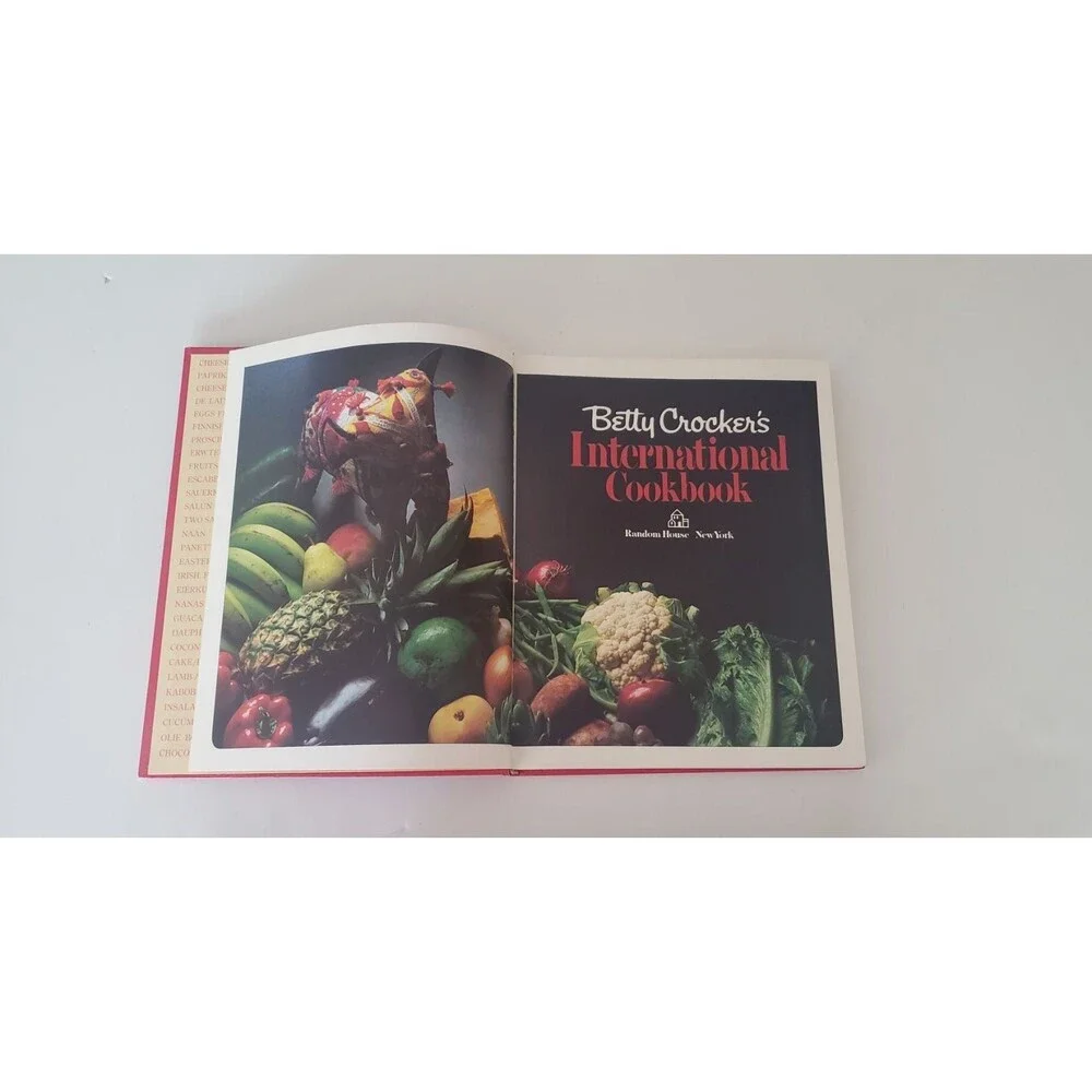 Betty Crocker International Cookbook 1980 First Edition